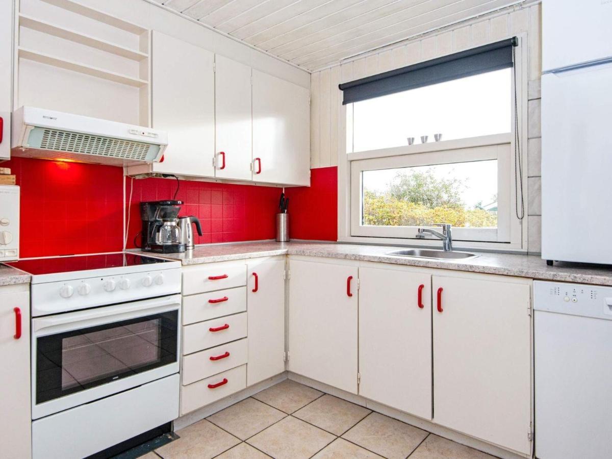 6 Person Holiday Home In Hvide Sande Nørre Lyngvig Extérieur photo