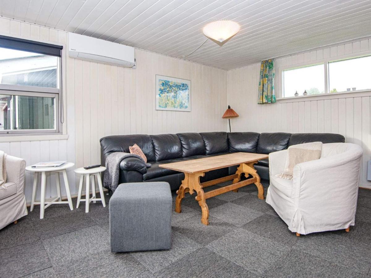 6 Person Holiday Home In Hvide Sande Nørre Lyngvig Extérieur photo